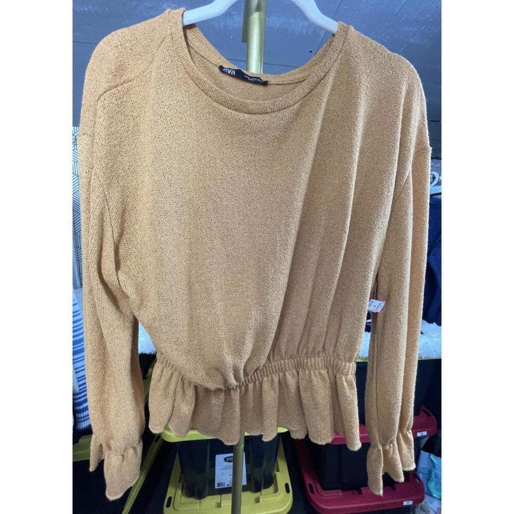 Zara Sweater Womens Medium Tan Ribbed Knit Peplum Ruffle Hem Long Sleeve Top